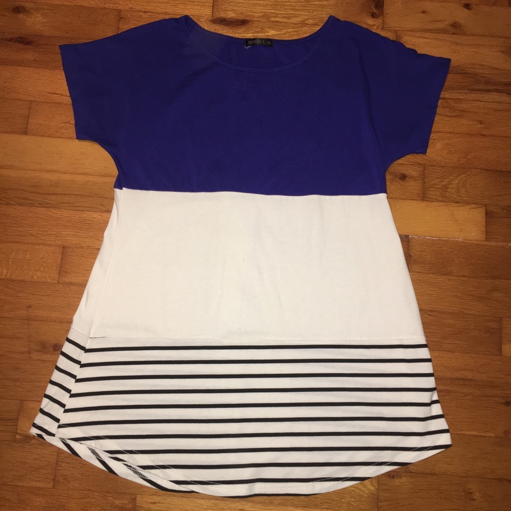 Blue/white block shirt with lace detail on back